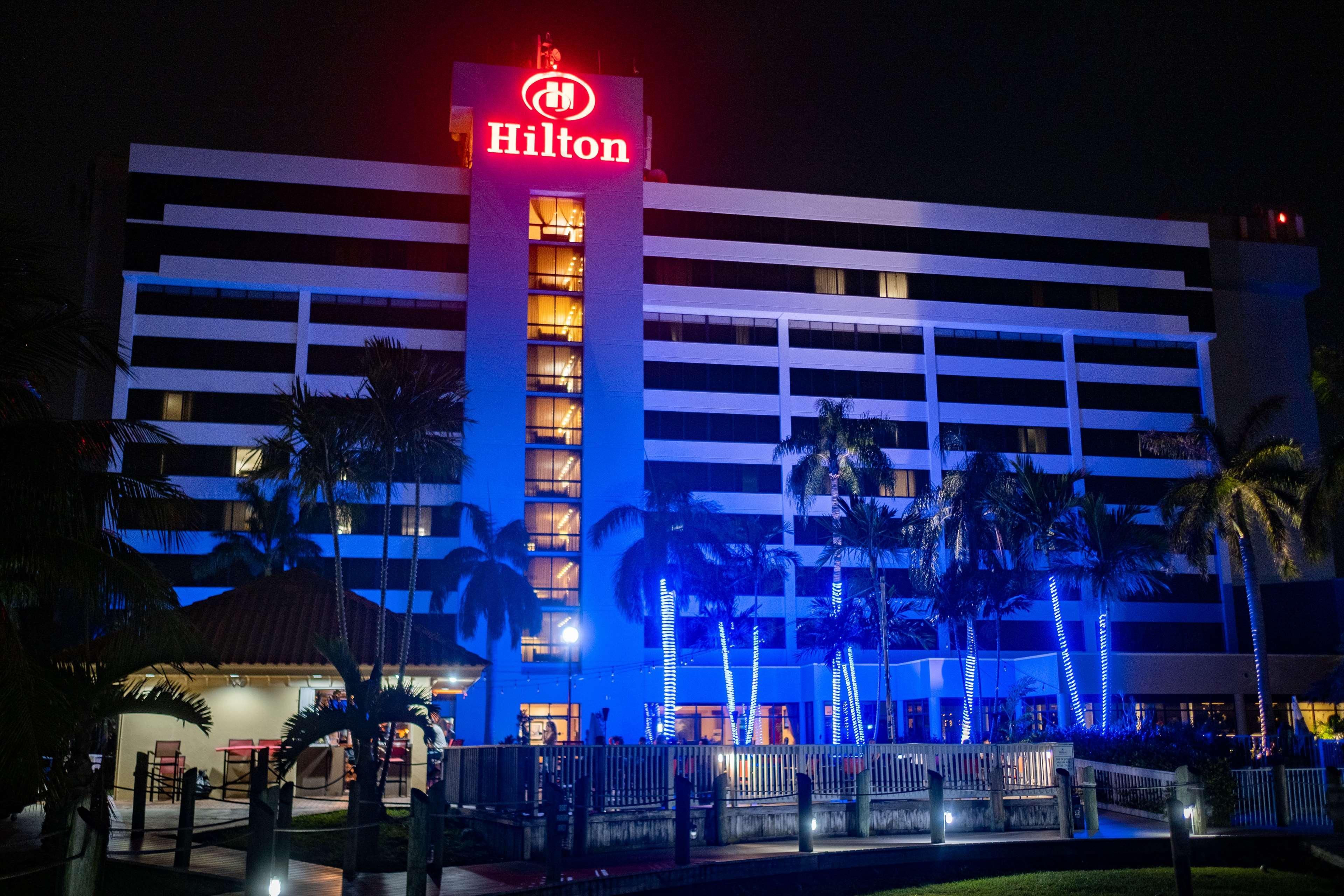 Hilton Palm Beach Pbi West Palm Beach Exterior photo